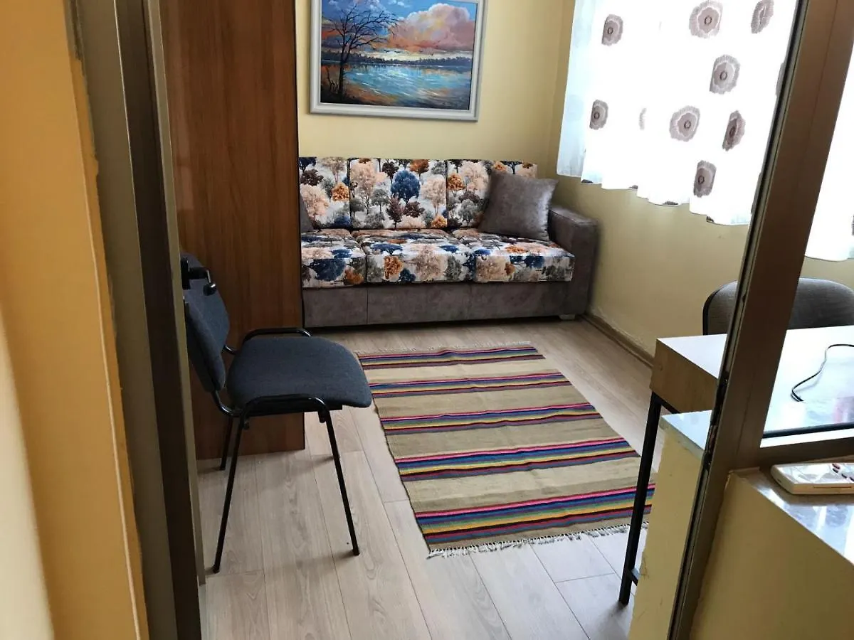 Laku Apartment - At The Heart Of Tirana Albania